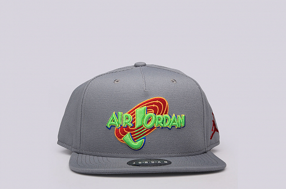 Мужская кепка Jordan Space Jam Snapback (836413-065)