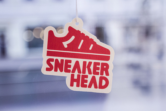 Автоароматизатор Sneakerhead Sneakerhead (Sneakerhead red/wht)