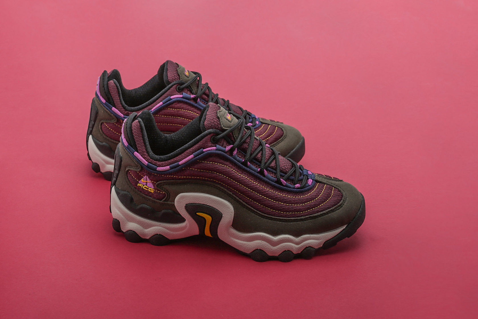 Nike ACG Air Skarn Sneakerhead