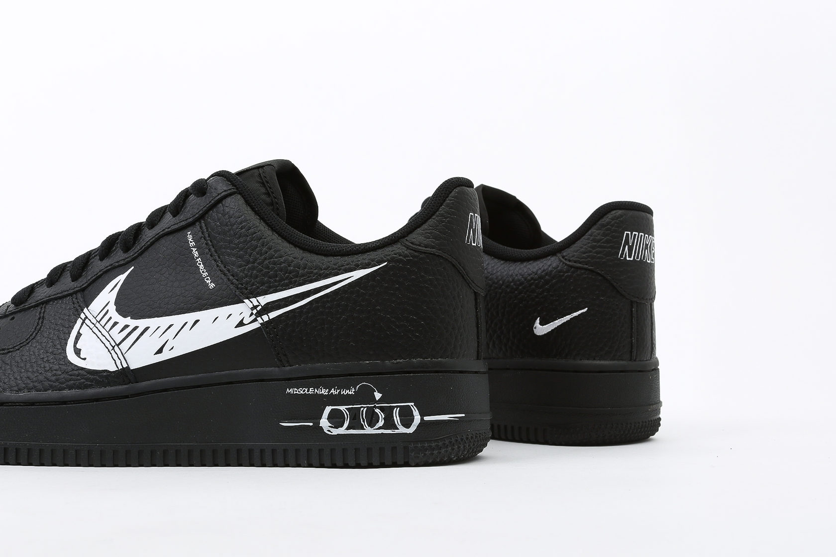 Nike scratch air outlet force