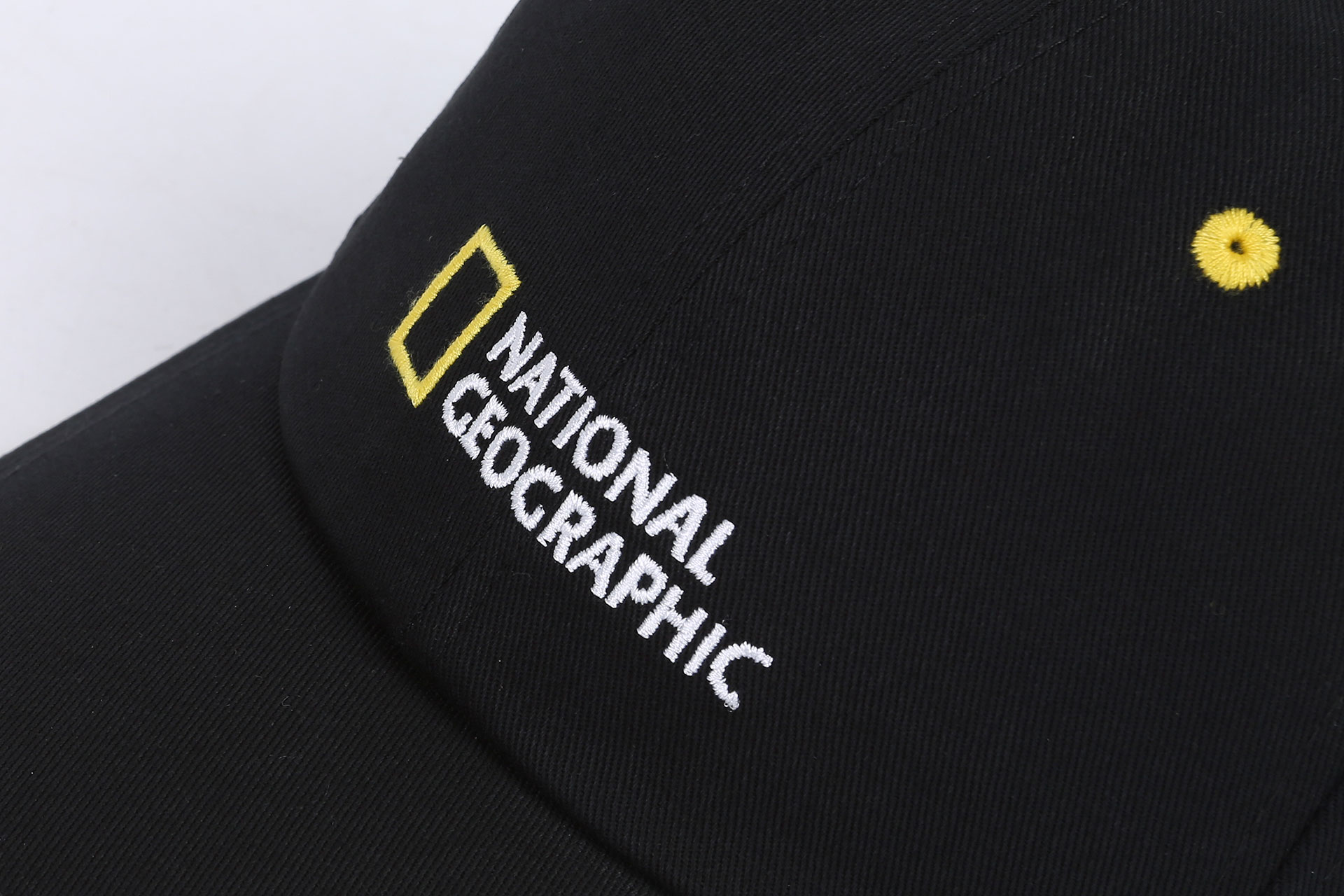 Черная кепка National Geographic Hat от Vans (VA4RGOBLK) по цене рублей