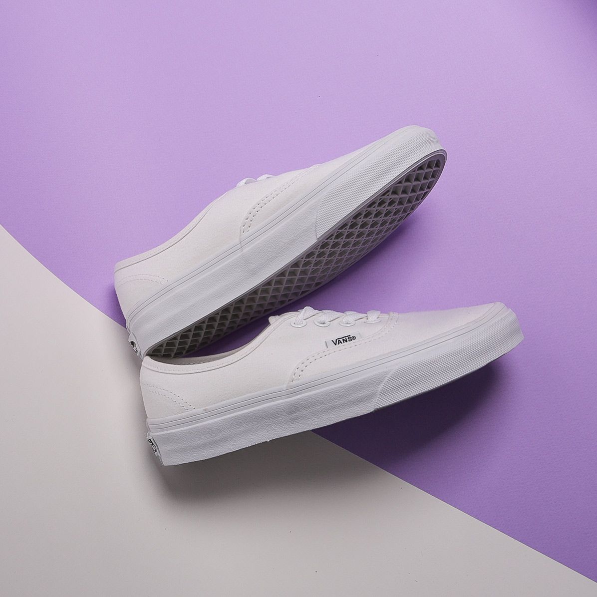 Мужские кроссовки Vans Vans Authentic (VEE3W00) - купить оригинал в ...