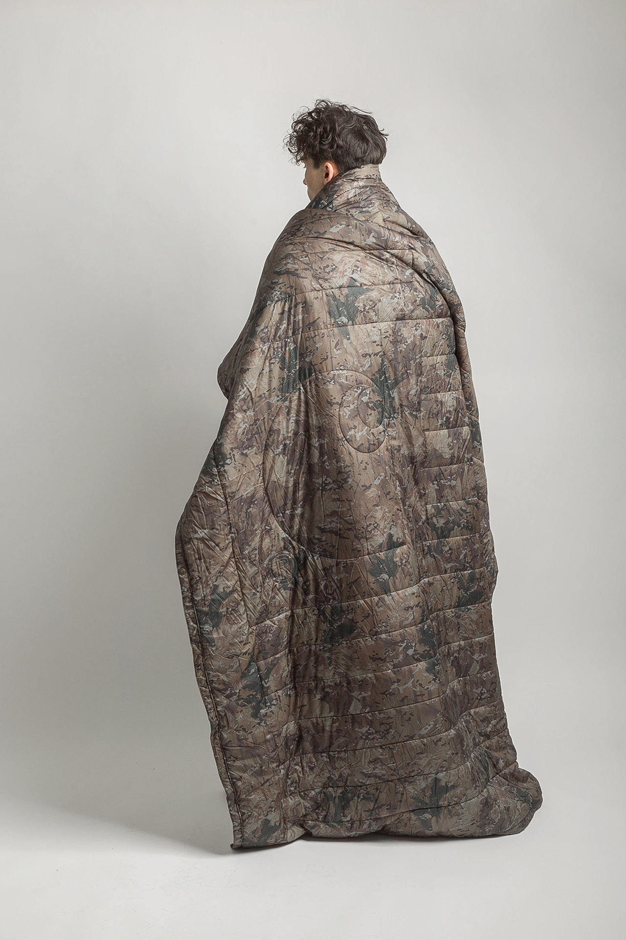 Одеяло Carhartt WIP x Voited Prentis Camo Combi Blanket (I028739camo combi) купить оригинал в