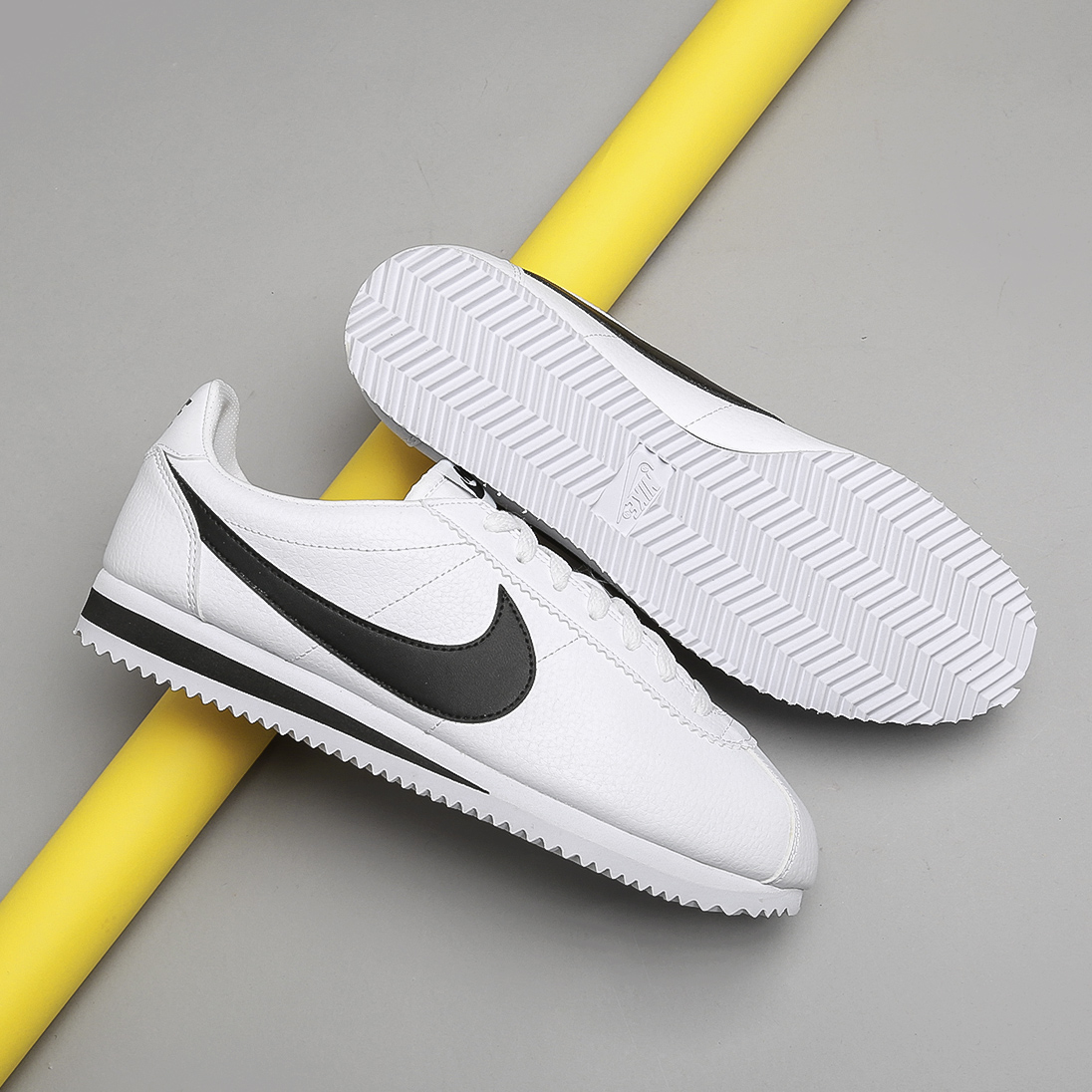 nike 749571