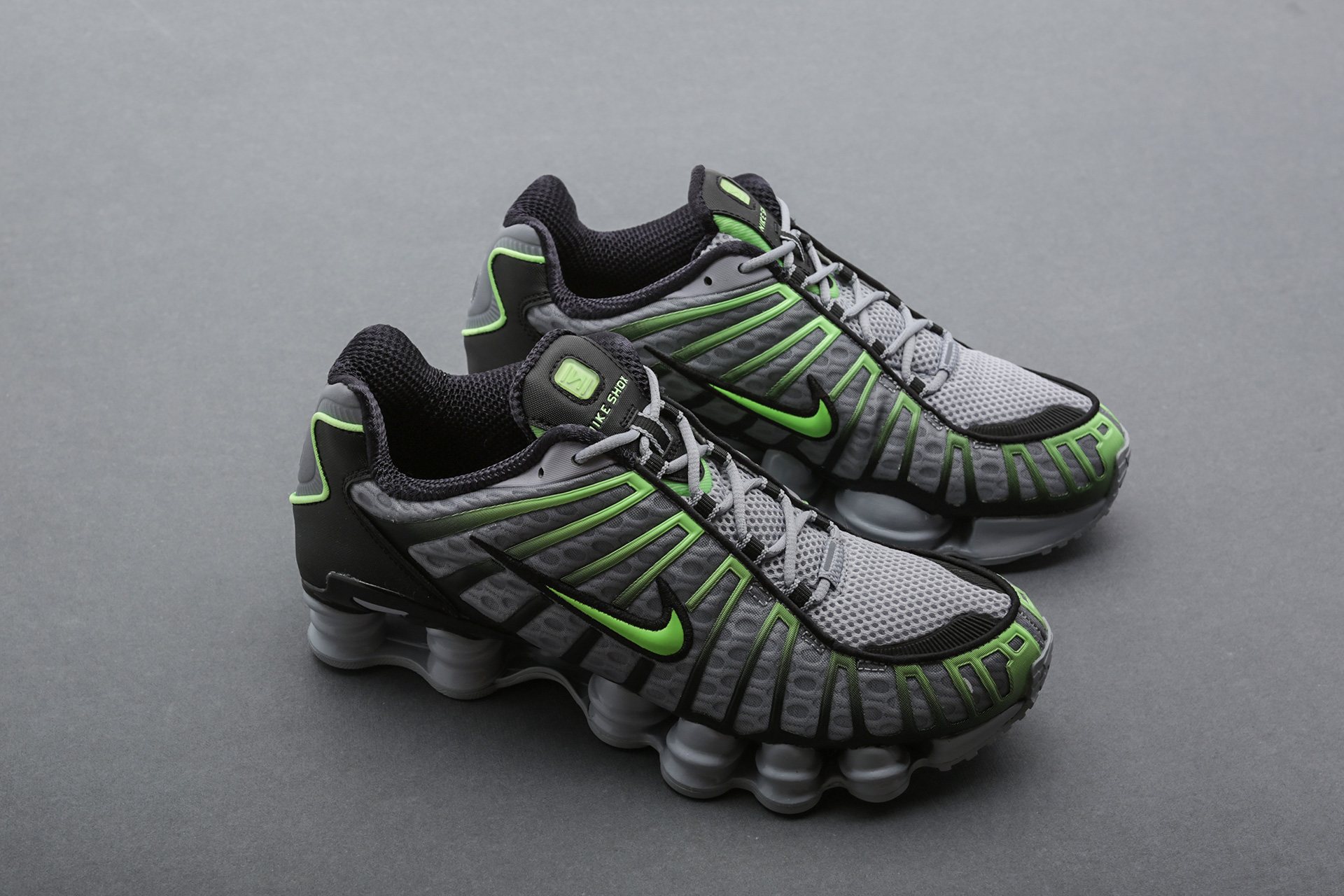 Nike Shox TL AV3595 005 Sneakerhead