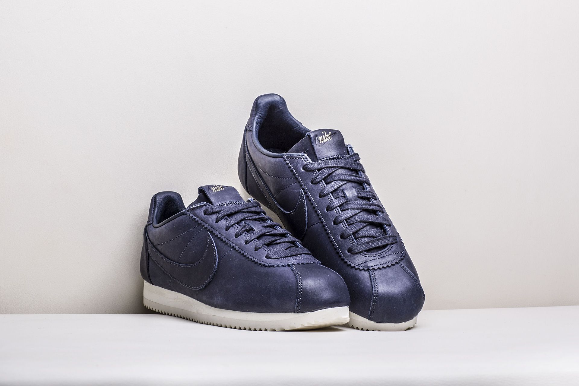 Nike classic cortez hotsell prem qs tz