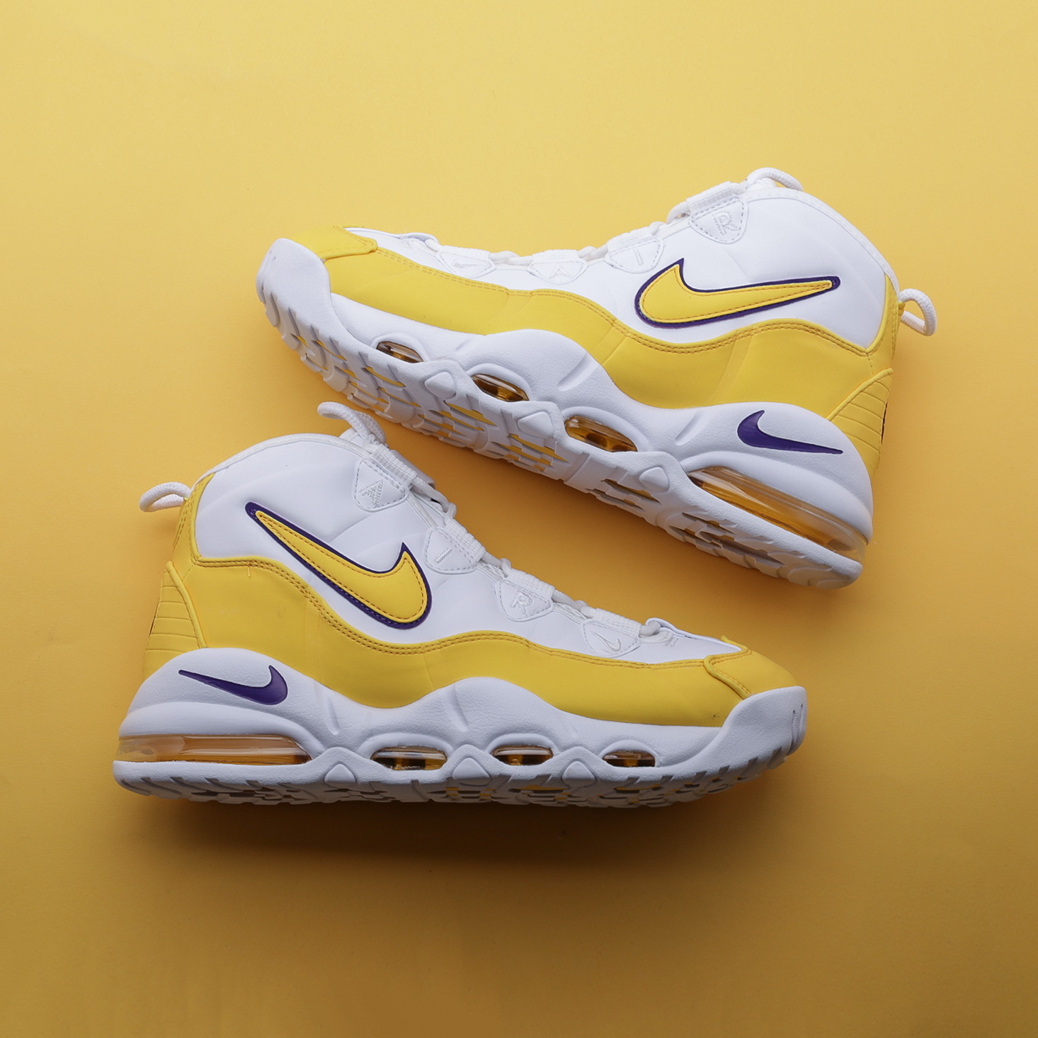 ÐÑÐ¿Ð¸ÑÑ Ð±ÐµÐ»ÑÐµ Ð¼ÑÐ¶ÑÐºÐ¸Ðµ ÐºÑÐ¾ÑÑÐ¾Ð²ÐºÐ¸ Air Max Uptempo '95 Ð¾Ñ Nike (CK0892-102) Ð¿Ð¾ ÑÐµÐ½Ðµ ÑÑÐ±Ð»ÐµÐ¹