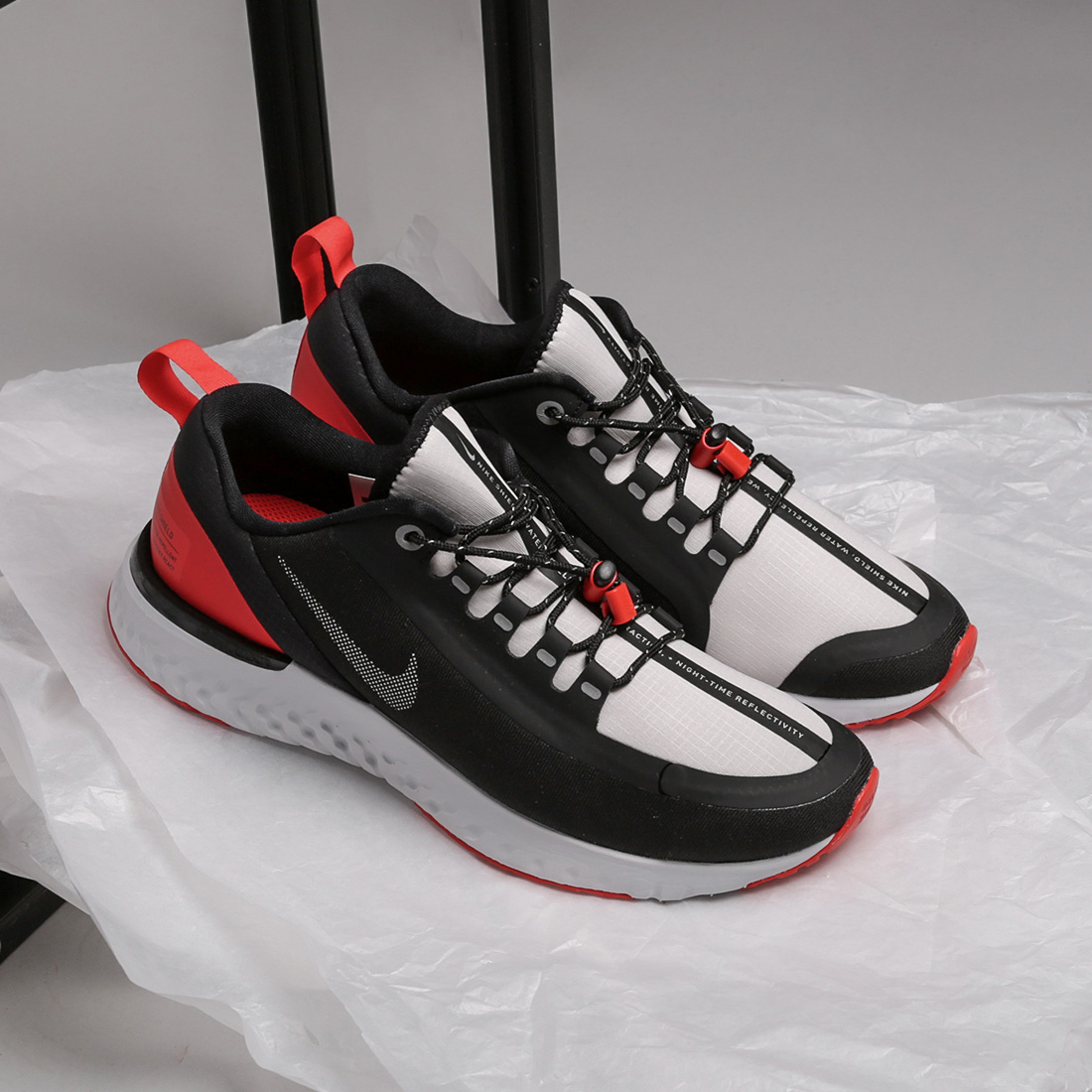 Кроссовки Nike Odyssey React Shield NRG