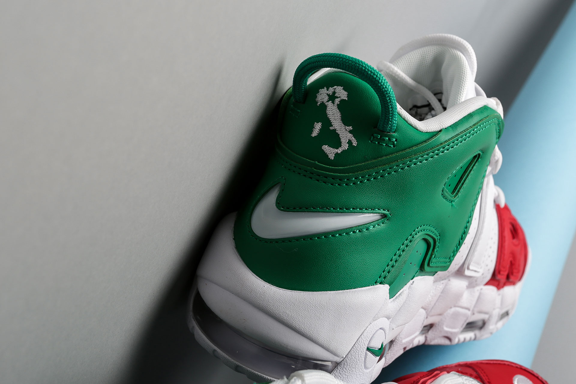 nike air uptempo 96 italy