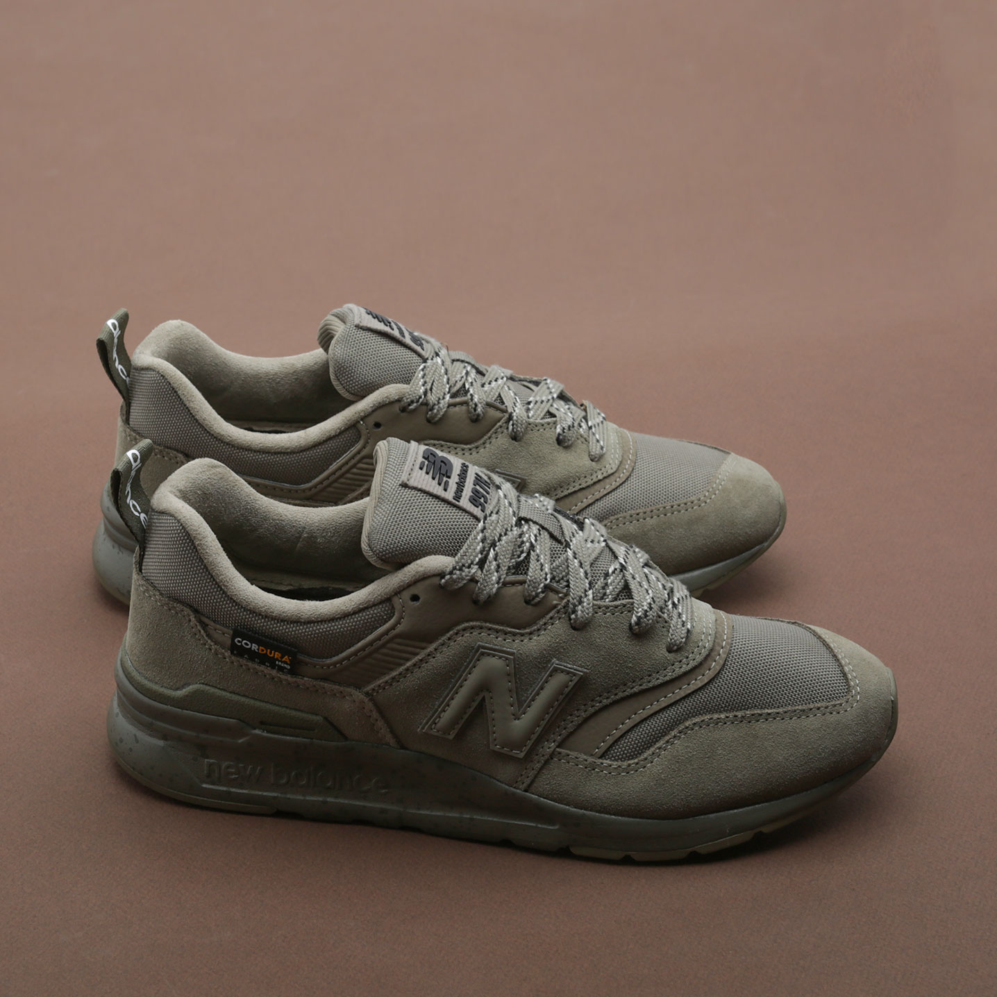 Мужские кроссовки New Balance 997 (CM997HCX/D) - купить оригинал в ...