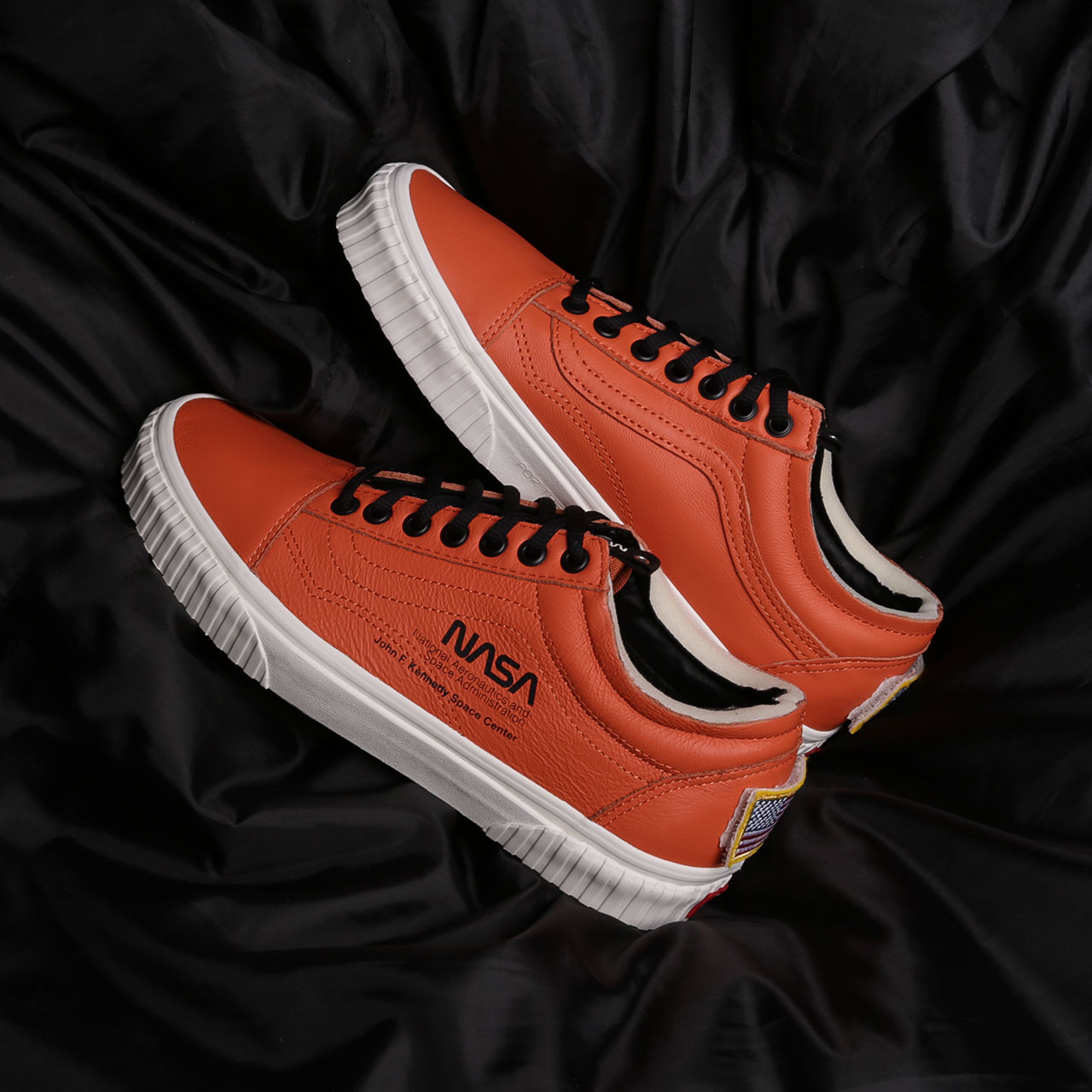 Кроссовки Vans UA Old Skool Space Voyager