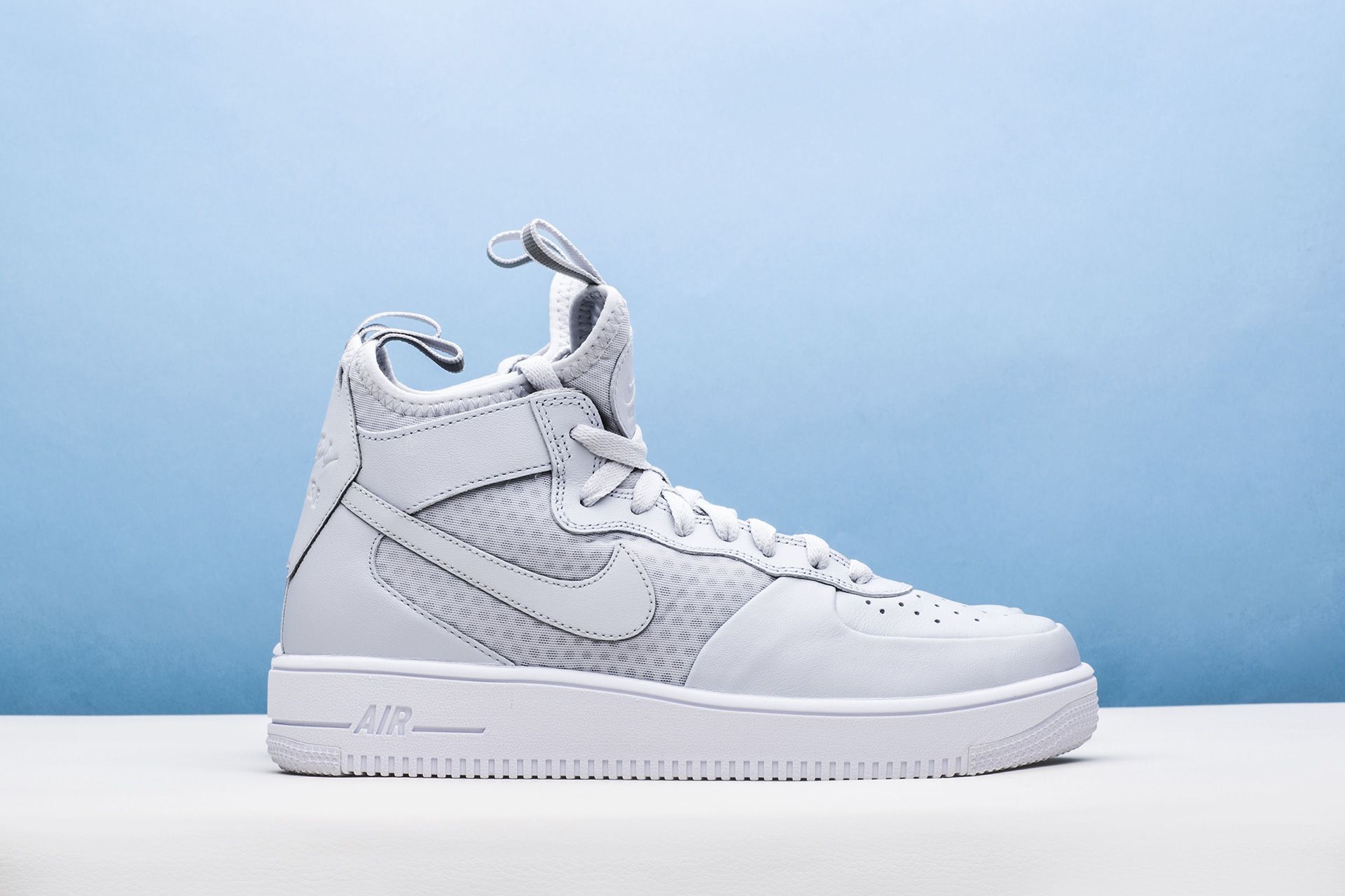 Nike air force 2024 1 ultraforce mid women's