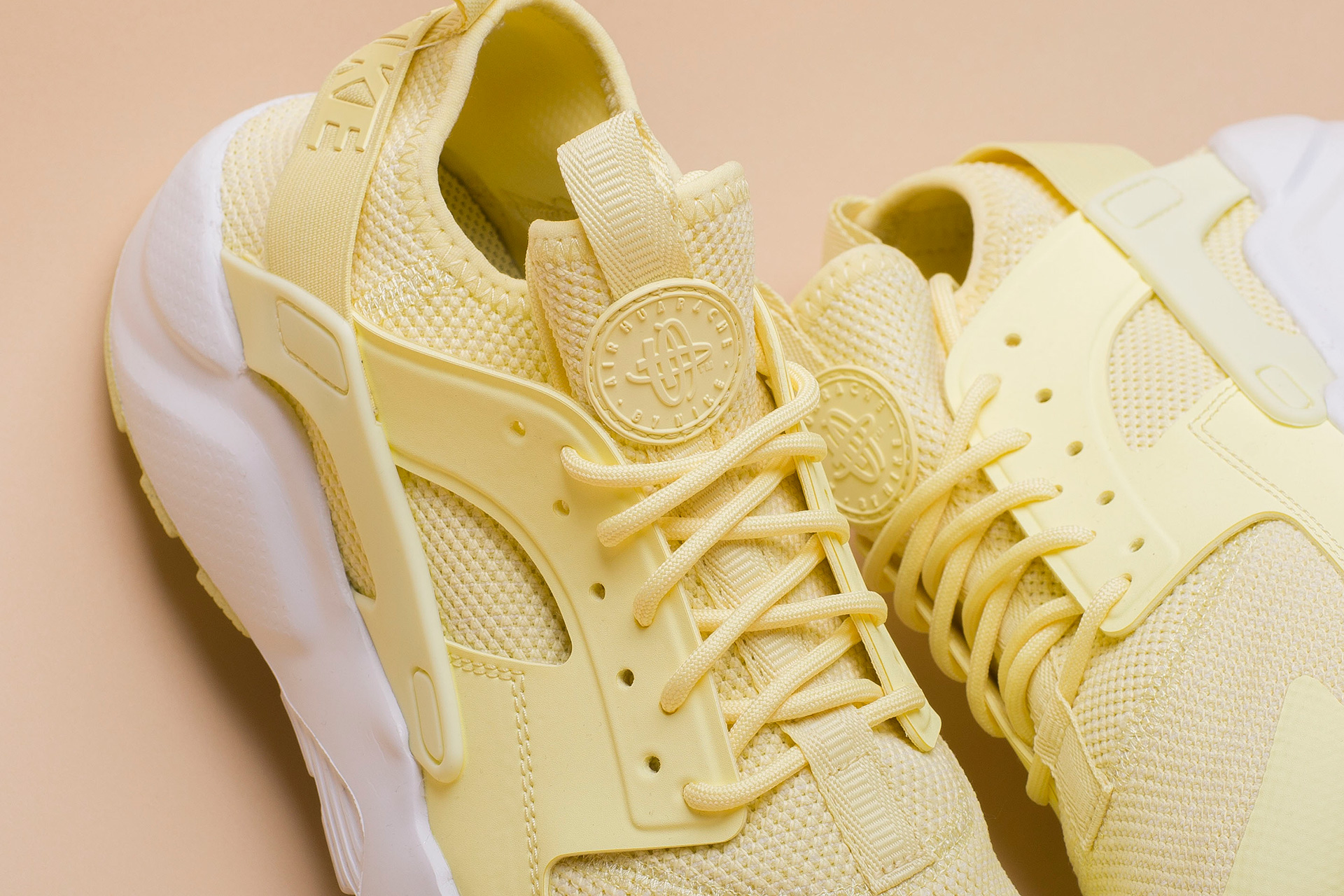 Nike air huarache outlet run ultra price