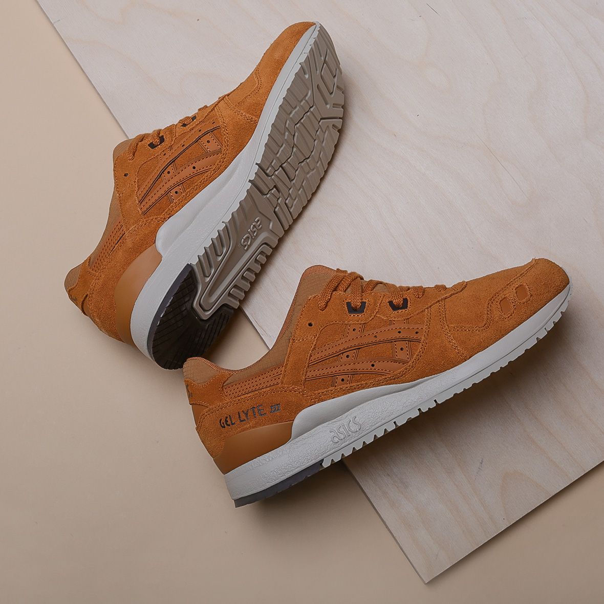 Мужские кроссовки ASICS Gel-Lyte III (HL7U2-3131) - купить оригинал в ...