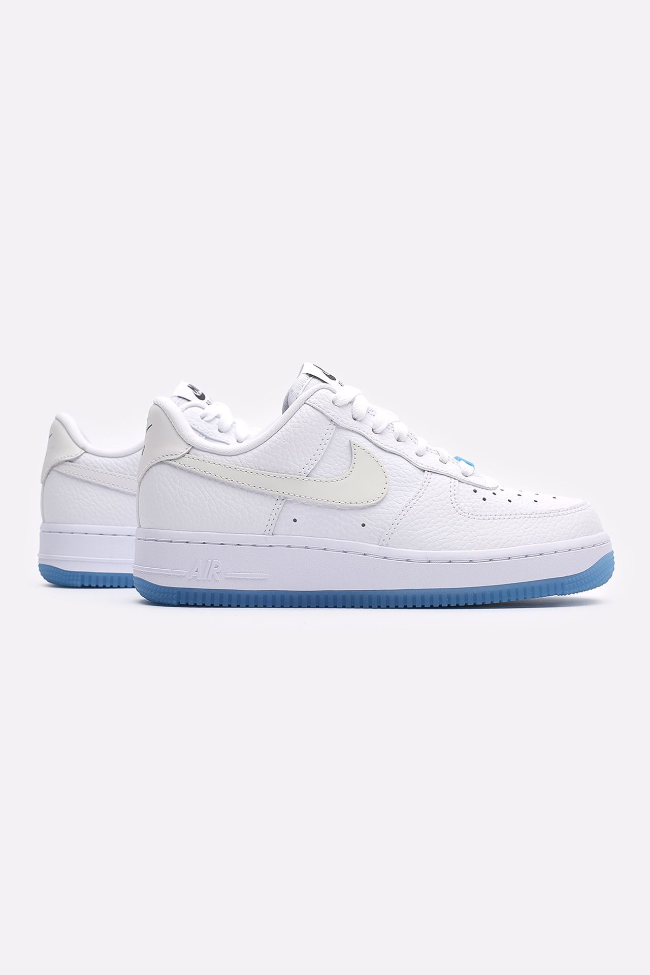 Женские кроссовки Nike WMNS Air Force 1 '07 LX (DA8301-101) - купить ...