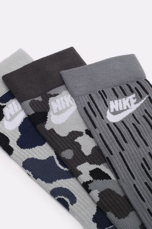 Мужские носки Nike Everyday Essential Crew Socks (3 Pairs) (DH3414-902) - фото 3 картинки