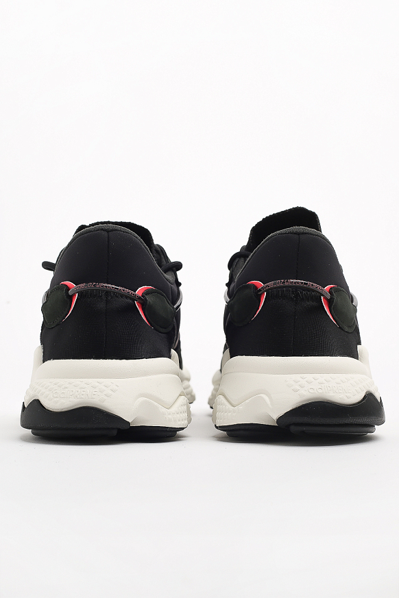 Мужские кроссовки adidas Originals Ozweego (FV9668) - фото 2 картинки