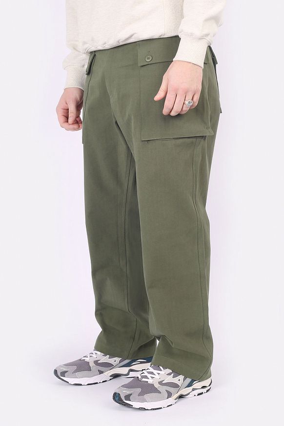 Мужские брюки Uniform Bridge HBT P44 Pants (22FW nbt P44 pants-grn) - фото 2 картинки