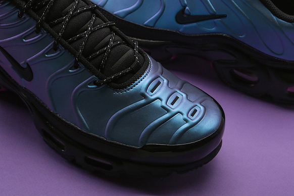 Мужские кроссовки Nike Air Max Plus SE (AJ2013-006) - фото 2 картинки