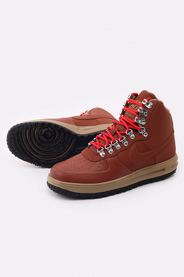nike duck boots 18