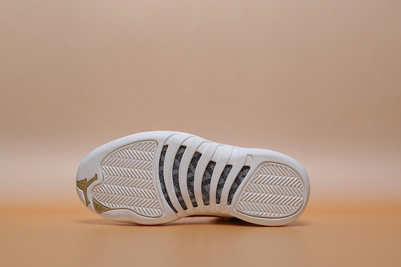 Женские кроссовки Jordan WMNS 12 Retro (AO6068-203) - фото 4 картинки