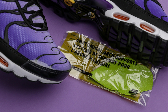 Мужские кроссовки Nike Air Max Plus OG (BQ4629-002) - фото 3 картинки