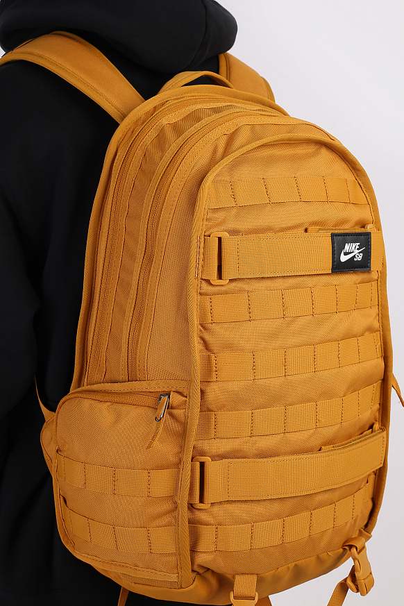 Рюкзак Nike SB RPM Solid Backpack 26L (BA5403-712) - фото 2 картинки