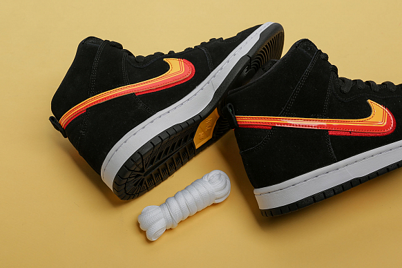 Мужские кроссовки Nike SB Dunk High Pro (BQ6826-003) - фото 3 картинки