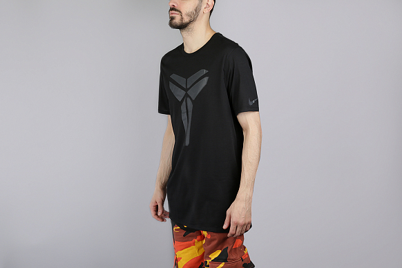 Мужская футболка Nike Dry Kobe (882174-010) - фото 2 картинки