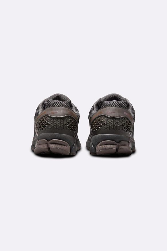 Мужские кроссовки Nike Air Zoom Vomero 5 (HF5493-201) - фото 3 картинки