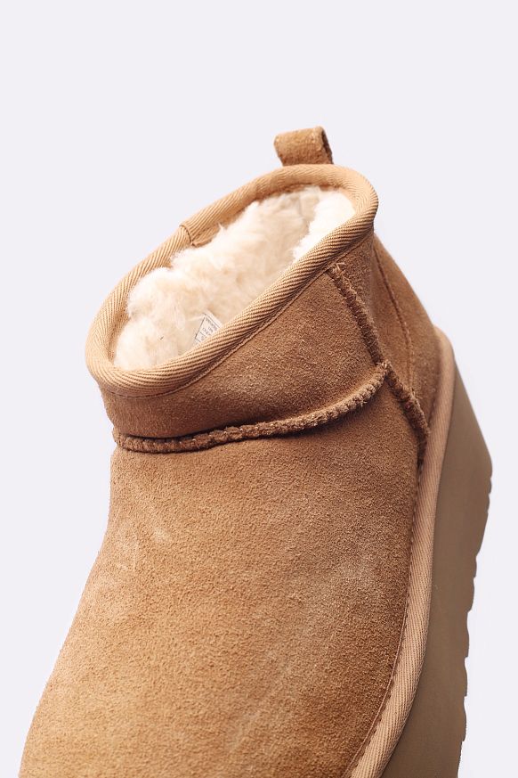 Женские ботинки UGG W Classic Ultra Mini Platform (1135092-CHE") - фото 2 картинки