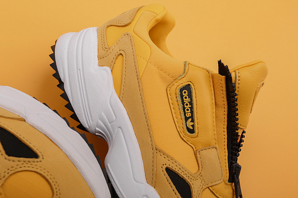Женские кроссовки adidas Originals Falcon Zip W (EE5113) - фото 10 картинки