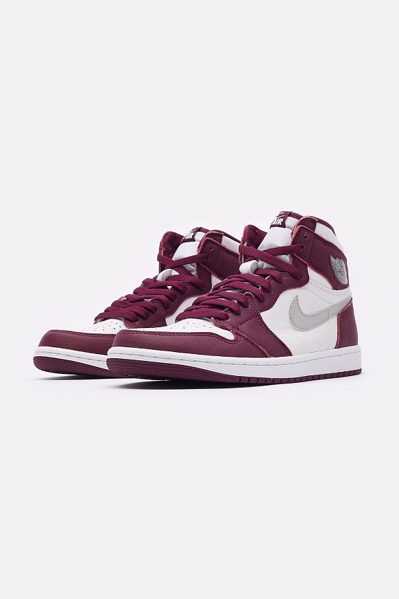 Мужские кроссовки Jordan 1 Retro High OG (555088-611) - фото 4 картинки
