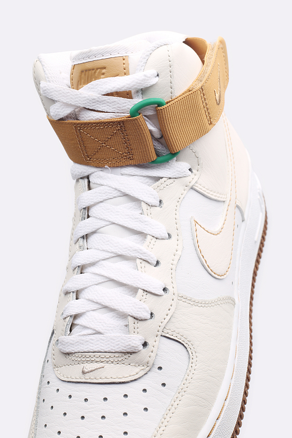 Мужские кроссовки Nike Air Force 1 High '07 LV8 EMB (DX4980-001) - фото 2 картинки