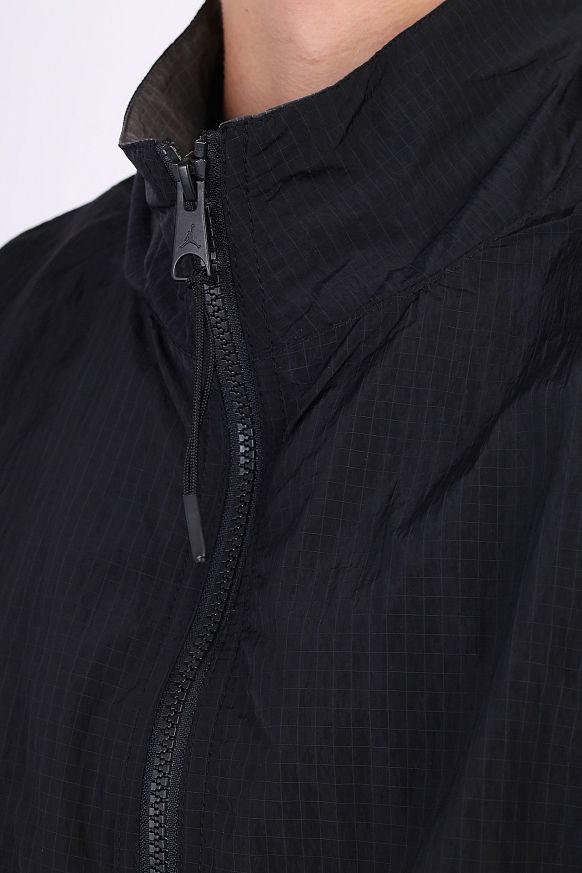 Мужская куртка Jordan 23 Engineered Woven Jacket (DH3288-010) - фото 2 картинки