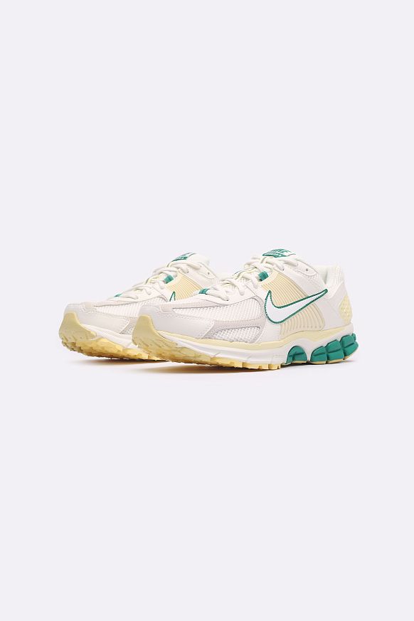 Мужские кроссовки Nike Zoom Vomero 5 NBHD (FN8361-100) - фото 2 картинки