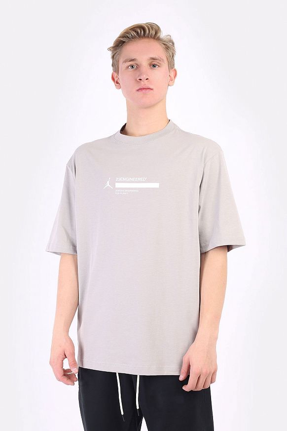 Мужская футболка Jordan 23 Engineered Short-Sleeve T-Shirt (DC9769-033)