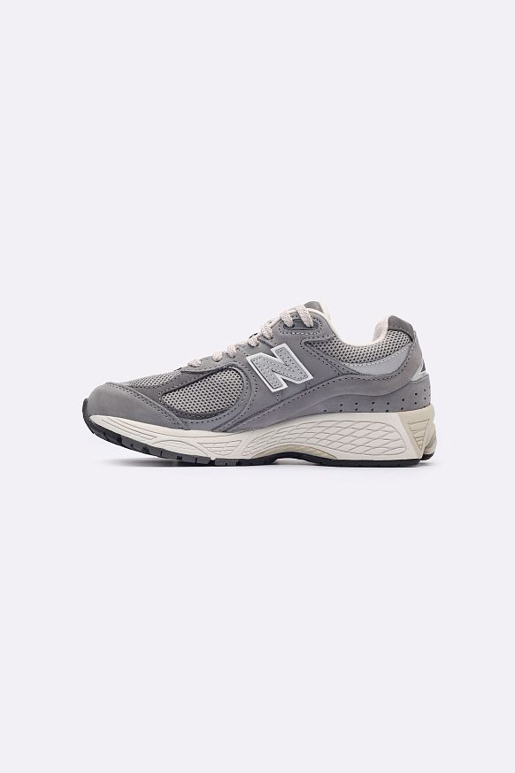 Кроссовки New Balance 2002 (M2002RNM) - фото 3 картинки