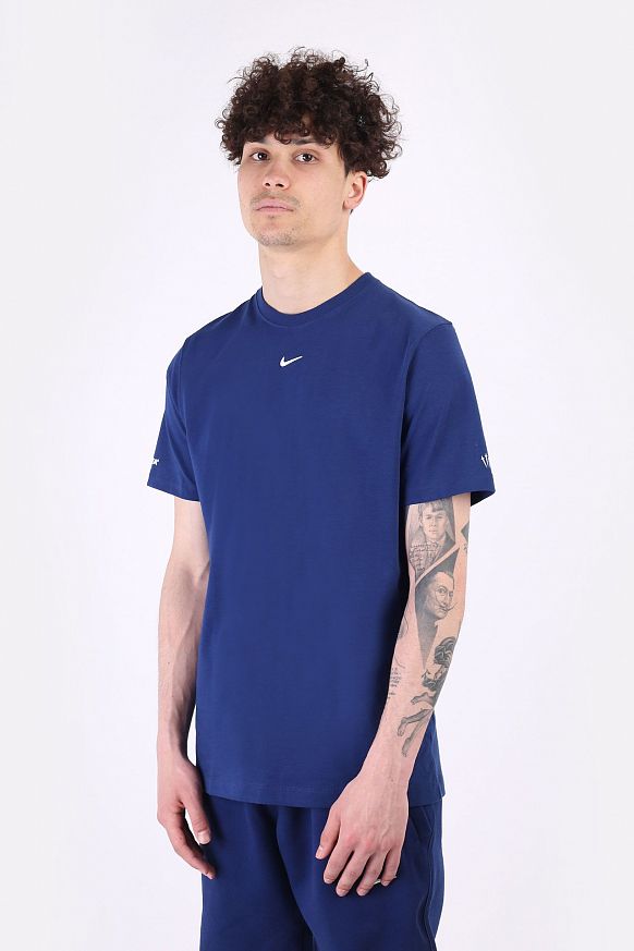 Мужская футболка Nike x Drake NOCTA Cardinal Stock Tee Shirt (DJ5951-492)
