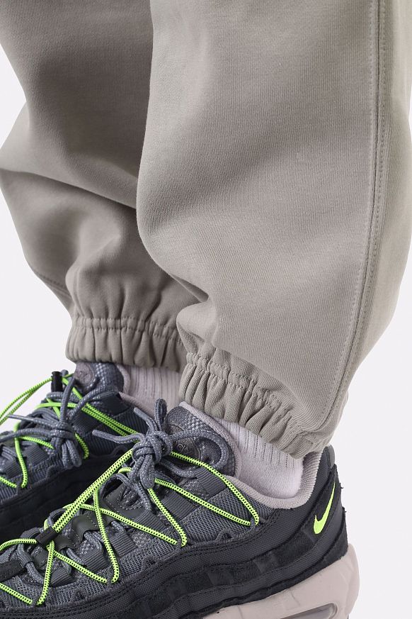 Женские брюки Nike NikeLab Fleece Trousers (CW5565-320) - фото 4 картинки