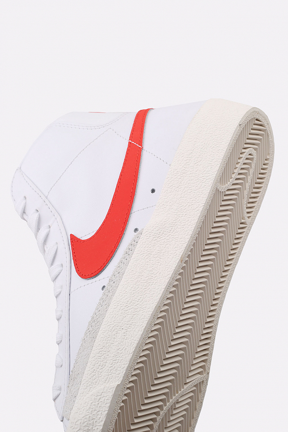 Женские кроссовки Nike WMNS Blazer Mid `77 (CZ1055-101) - фото 5 картинки