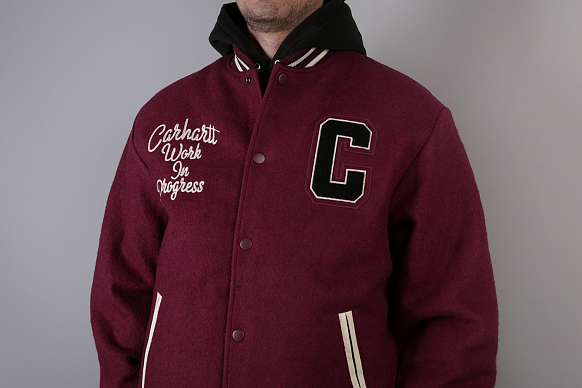 Мужская куртка Carhartt WIP Pembroke Varsity (I025105-mulberry/wax) - фото 3 картинки