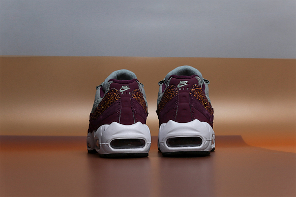 Женские кроссовки Nike Air Max 95 PRM (807443-601) - фото 4 картинки