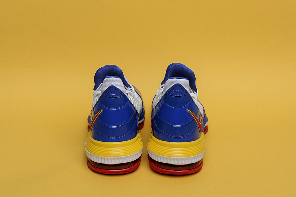 Мужские кроссовки Nike Lebron XVI SB (CD2451-100) - фото 2 картинки