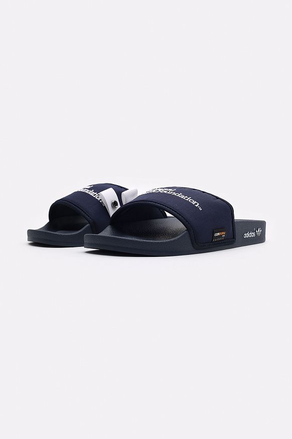 Мужские сланцы adidas Originals Adilette x National Park (FY5174) - фото 2 картинки