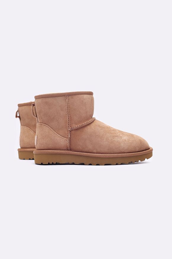 Женские ботинки UGG W Classic Mini II (1016222-CHE")