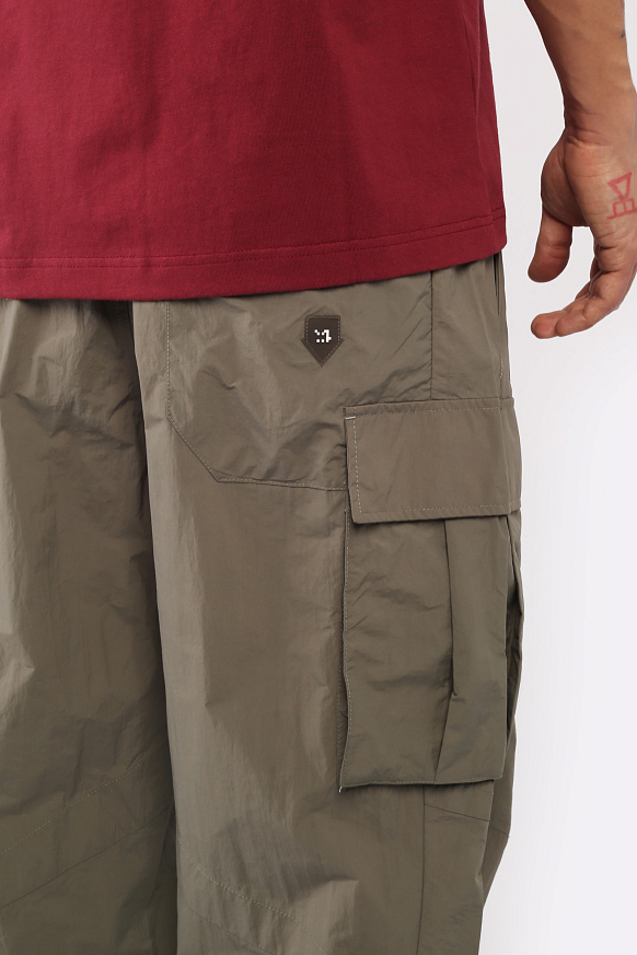 Мужские брюки KRAKATAU Rm176-52 (Rm176-52-елово-сер) - фото 5 картинки