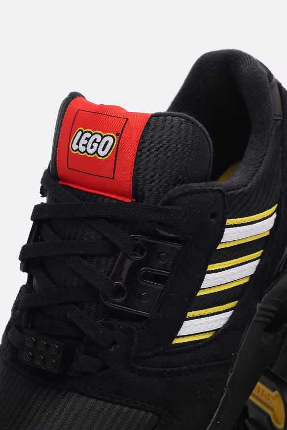Детские кроссовки adidas Originals ZX 8000 J x Lego (GZ8216) - фото 6 картинки