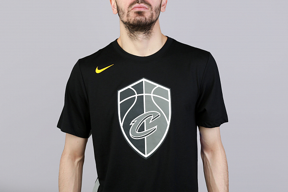 Мужская футболка Nike Cleveland Cavaliers City Edition (890939-010) - фото 2 картинки
