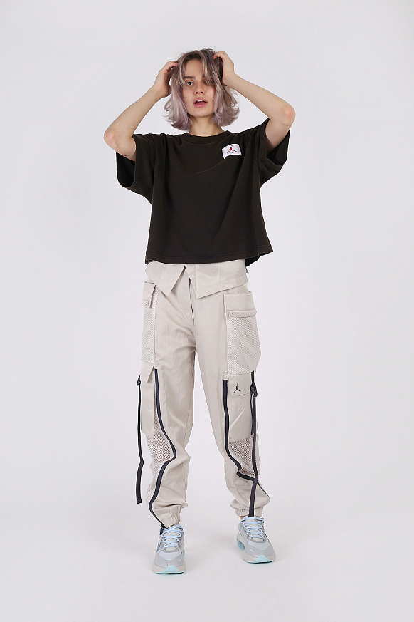 Женская футболка Jordan Essentials Short-Sleeve Boxy (CZ4139-010) - фото 4 картинки